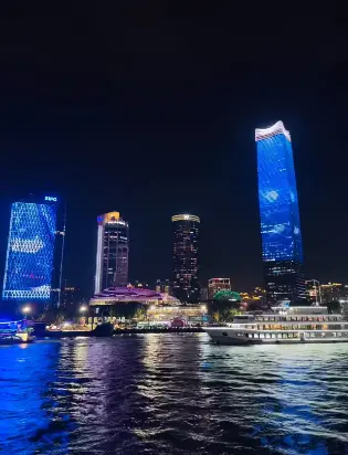 上海美食打卡指南：夜生活推荐必吃榜，本地资讯一手掌握🌙
