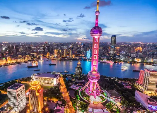 上海夜游同城休闲-魔都美食社交-打卡，解锁夜幕下的潮流新玩法