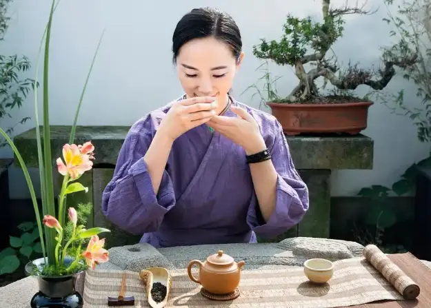 上海网红地标推荐指南：同城聚会与美食的完美碰撞😋